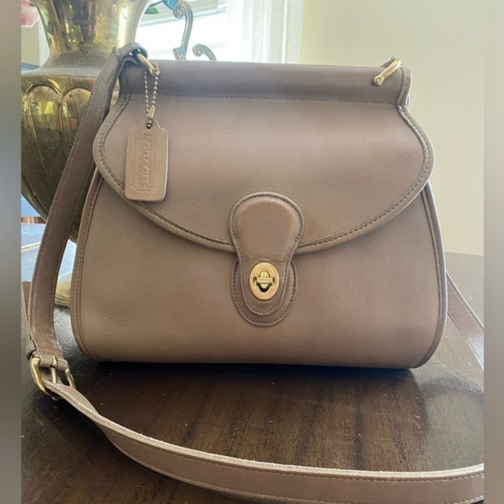 Coach Vintage Leather Logan Crossbody Stone